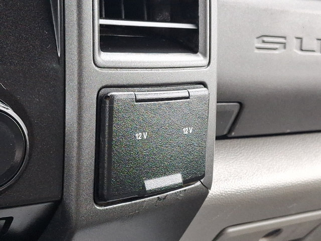 Used 2018 Ford F550 2WD Regular Cab Super Duty image 22