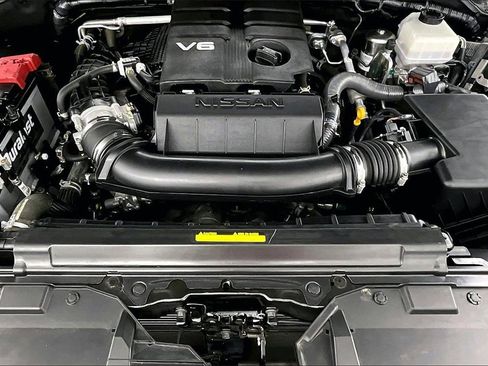 Used 2023 Nissan Frontier PRO-4X w/ Pro-4X Premium Package image 10