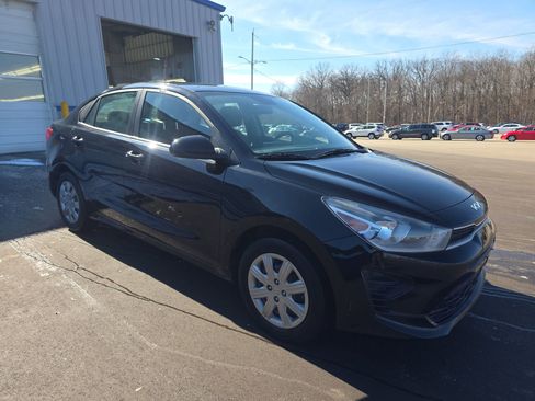 Used 2022 Kia Rio LX image 4