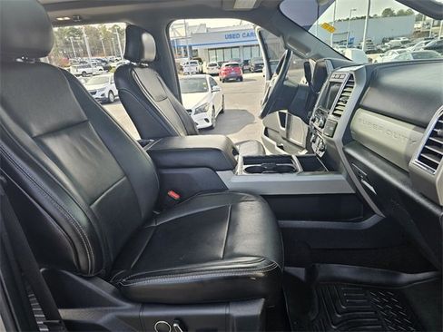 Used 2017 Ford F250 Lariat w/ Lariat Ultimate Package image 21