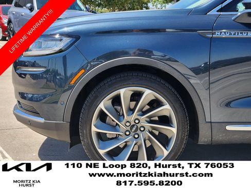 Used 2023 Lincoln Nautilus Reserve w/ Equipment Group 201A AWD/4WD image 14