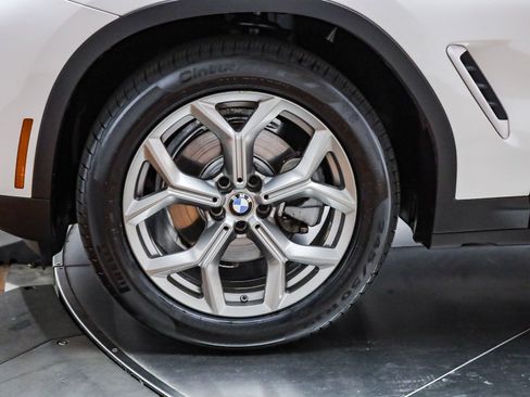 Certified 2023 BMW X4 xDrive30i w/ Convenience Package image 12