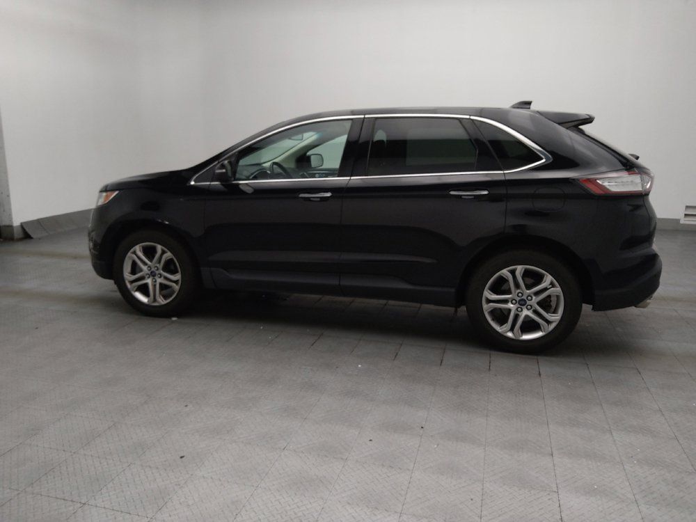 Used 2018 Ford Edge Titanium w/ Equipment Group 301A FWD image 3