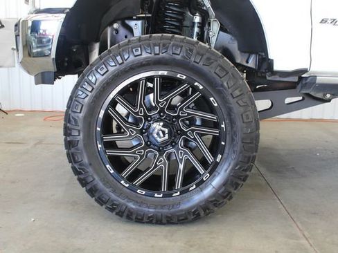 Used 2022 Ford F250 King Ranch w/ King Ranch Ultimate Package AWD/4WD image 29