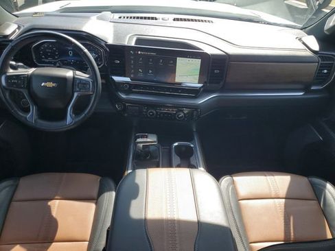 Used 2025 Chevrolet Silverado 1500 High Country image 26