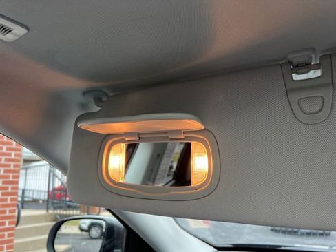 Used 2019 Jeep Compass Altitude image 33