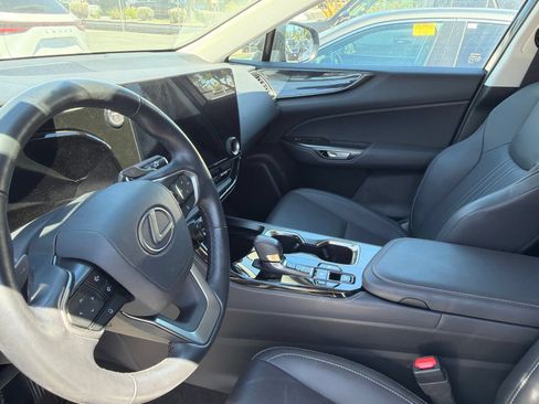 Used 2025 Lexus NX 350h AWD w/ Cold Area Package image 5