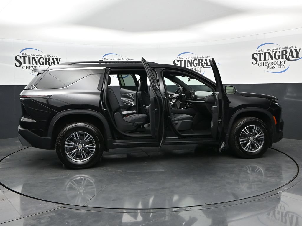 Used 2026 Chevrolet Traverse LT AWD/4WD image 30