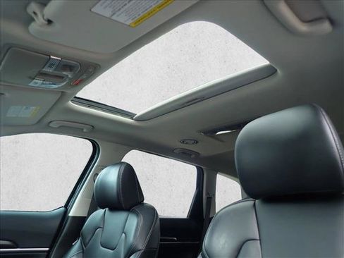 Used 2024 Kia Telluride S w/ S Sunroof Package FWD image 13