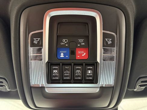 Used 2019 RAM 1500 Sport w/ Advanced Safety Group AWD/4WD image 32