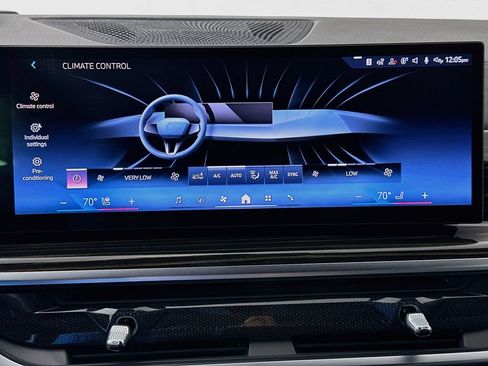 Used 2024 BMW X5 sDrive40i w/ Premium Package RWD image 16