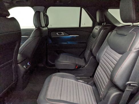 New 2025 Ford Explorer ST-Line w/ Premium Package image 23