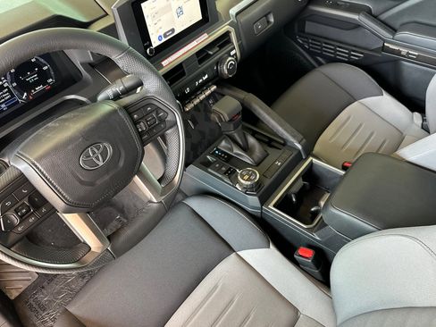 New 2025 Toyota Tacoma TRD Off-Road image 8