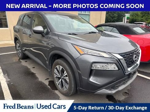 Used 2023 Nissan Rogue SV AWD/4WD image 1