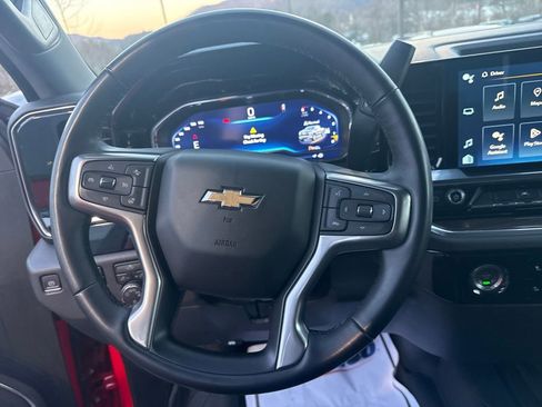 Used 2023 Chevrolet Silverado 1500 LT w/ Protection Package image 17