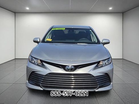 Used 2024 Toyota Camry LE FWD image 8