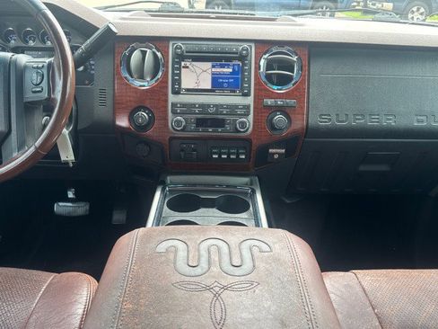 Used 2011 Ford F350 King Ranch w/ King Ranch w/Chrome Pkg AWD/4WD image 12