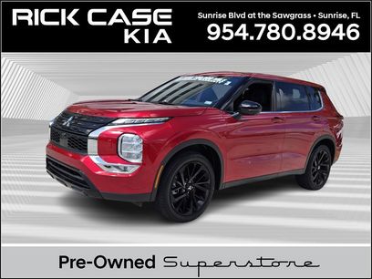 Used 2023 Mitsubishi Outlander SE