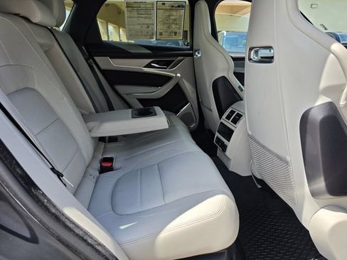 Used 2025 Jaguar F-PACE R-Dynamic S AWD/4WD image 28