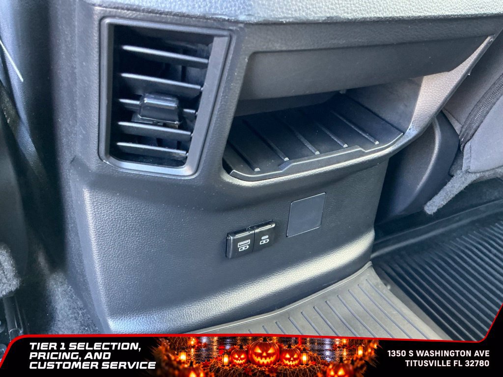 Used 2024 Toyota Tundra SR5 w/ SR5 Convenience Package RWD image 27