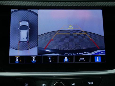 Used 2021 Buick Encore GX Essence w/ Advanced Technology Package image 34