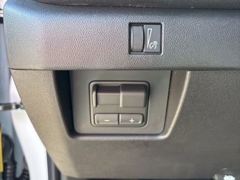 New 2026 Chevrolet Colorado Trail Boss AWD/4WD image 22