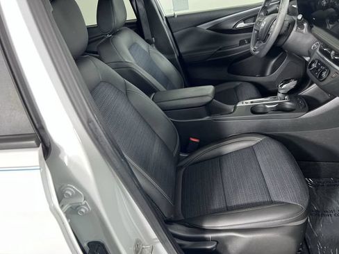 Used 2024 Buick Envista Preferred FWD image 26