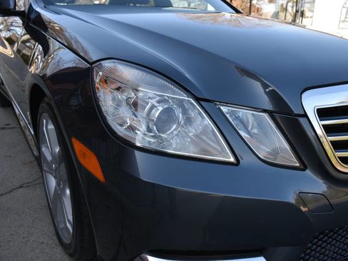 Used 2013 Mercedes-Benz E 350 4MATIC Sedan image 37