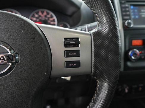 Used 2019 Nissan Frontier PRO-4X AWD/4WD image 26