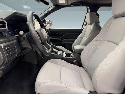 New 2026 Toyota Tacoma SR5 AWD/4WD image 4