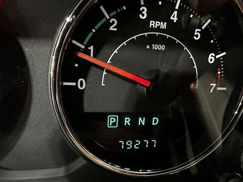 Used 2014 Jeep Wrangler Unlimited Rubicon w/ Connectivity Group AWD/4WD image 26