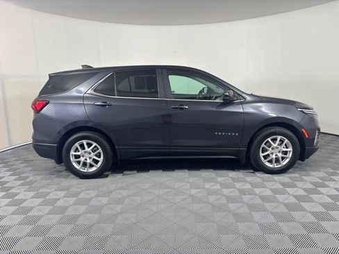Used 2022 Chevrolet Equinox LT FWD image 38