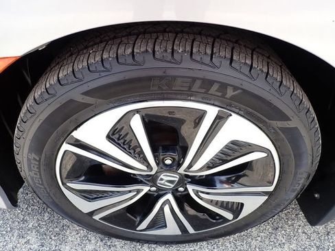 Used 2016 Honda Civic EX-L image 11