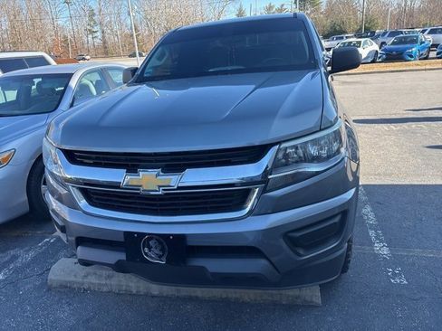 Used 2019 Chevrolet Colorado W/T w/ WT Convenience Package image 2