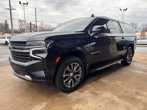 Certified 2023 Chevrolet Suburban LT image 5