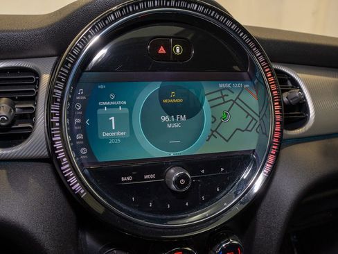 Used 2022 MINI Cooper S image 13