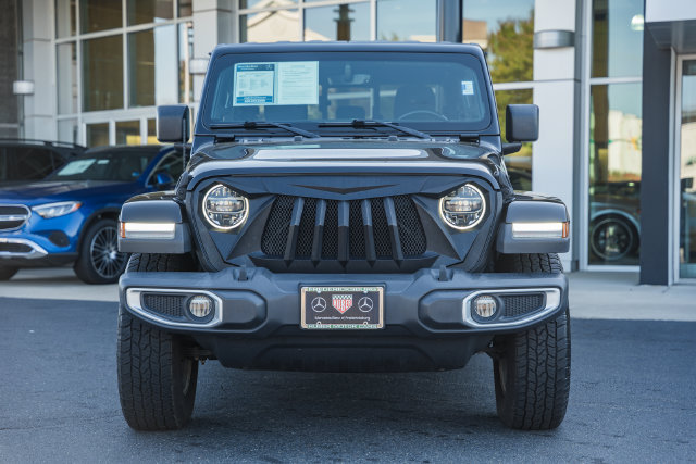 Used 2020 Jeep Gladiator Overland AWD/4WD image 2