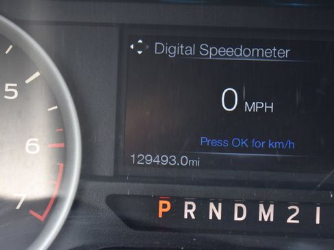 Used 2015 Ford F150 XLT w/ Equipment Group 302A Luxury image 31