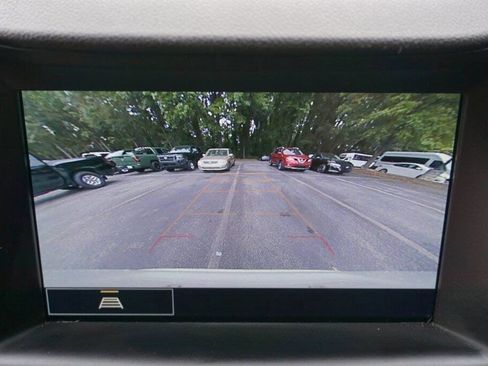 Used 2024 GMC Terrain AT4 image 18