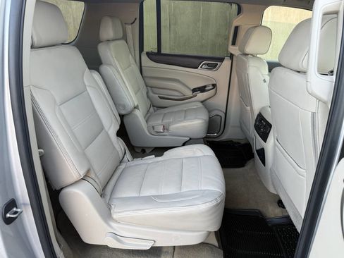 Used 2018 GMC Yukon XL Denali w/ Denali Ultimate Package AWD/4WD image 21