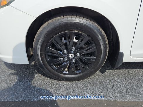 Used 2014 Honda Civic LX image 9