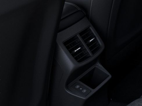 Used 2025 Kia Seltos S FWD image 26