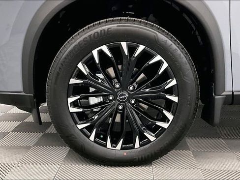 New 2026 Nissan Rogue Dark Armor FWD image 11