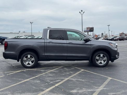 Certified 2025 Honda Ridgeline RTL image 2