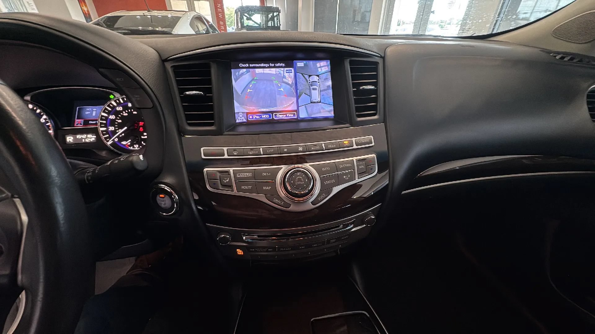Used 2014 INFINITI QX60 FWD w/ Deluxe Touring Package image 38