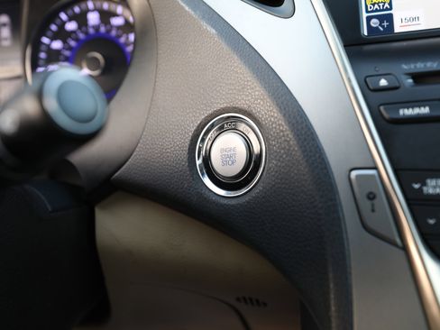 Used 2013 Hyundai Azera w/ Technology Pkg image 19