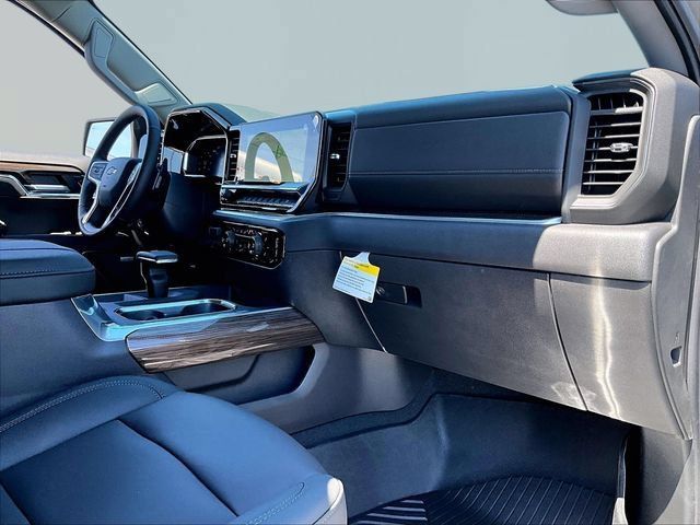 New 2026 Chevrolet Silverado 1500 RST w/ RST All Star Premium Package AWD/4WD image 9