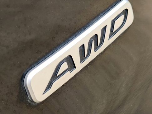 Used 2022 Kia Telluride EX w/ EX Premium Package image 12