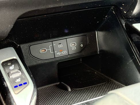 Certified 2024 Kia Sorento SX AWD/4WD image 22