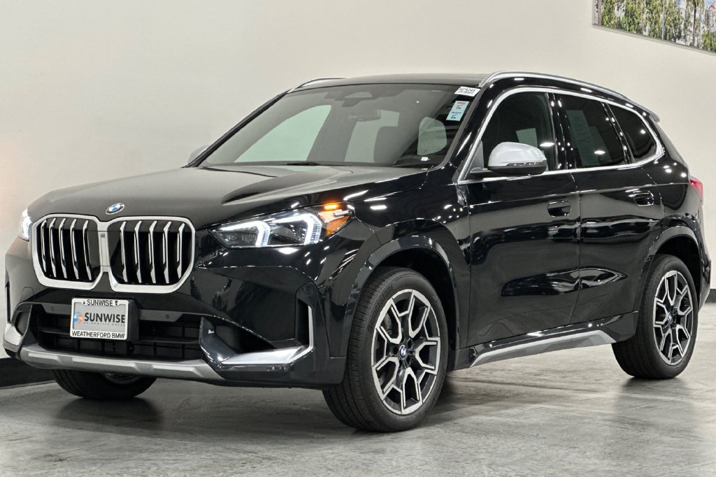 Certified 2023 BMW X1 xDrive28i w/ Convenience Package AWD/4WD image 8